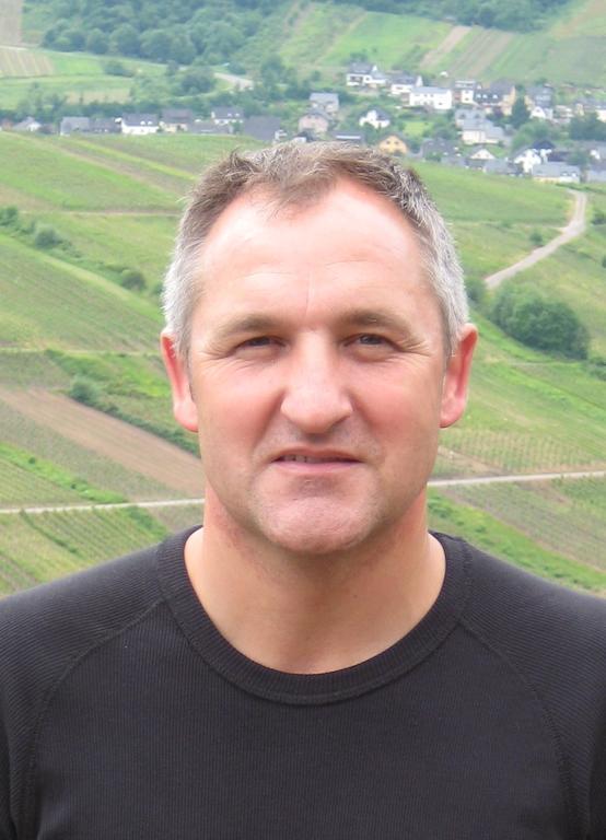 Отель Weingut Goeres Бридель Экстерьер фото